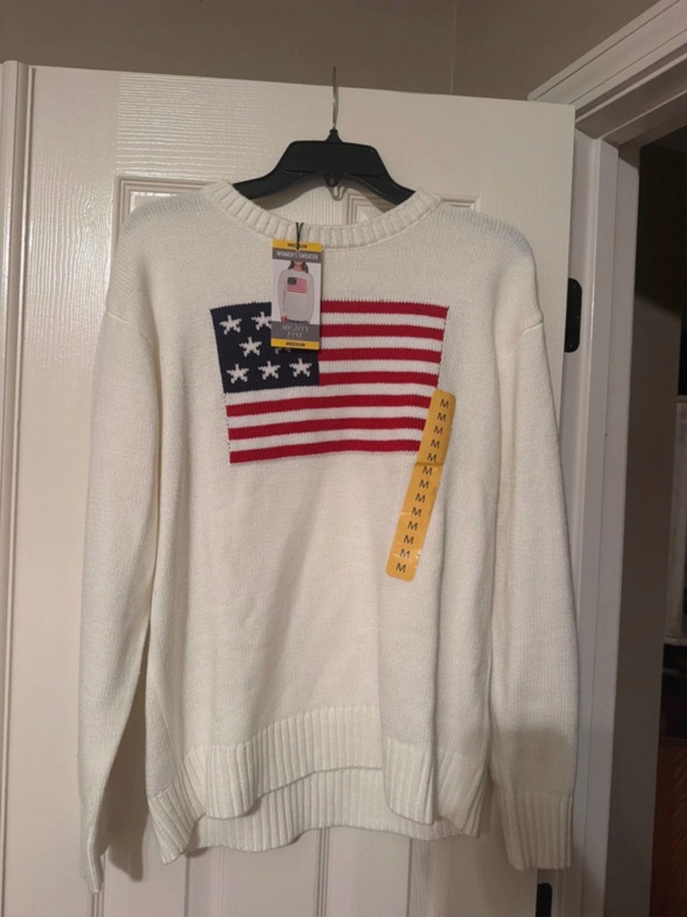 Classic white sweater  with Flag Accent - Unbranded